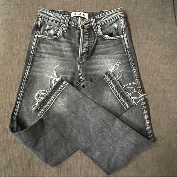 AMO Babe Button Fly Crop Jeans in Vixen Destroy Faded Black Wash Raw Release Hem - Picture 4 of 9